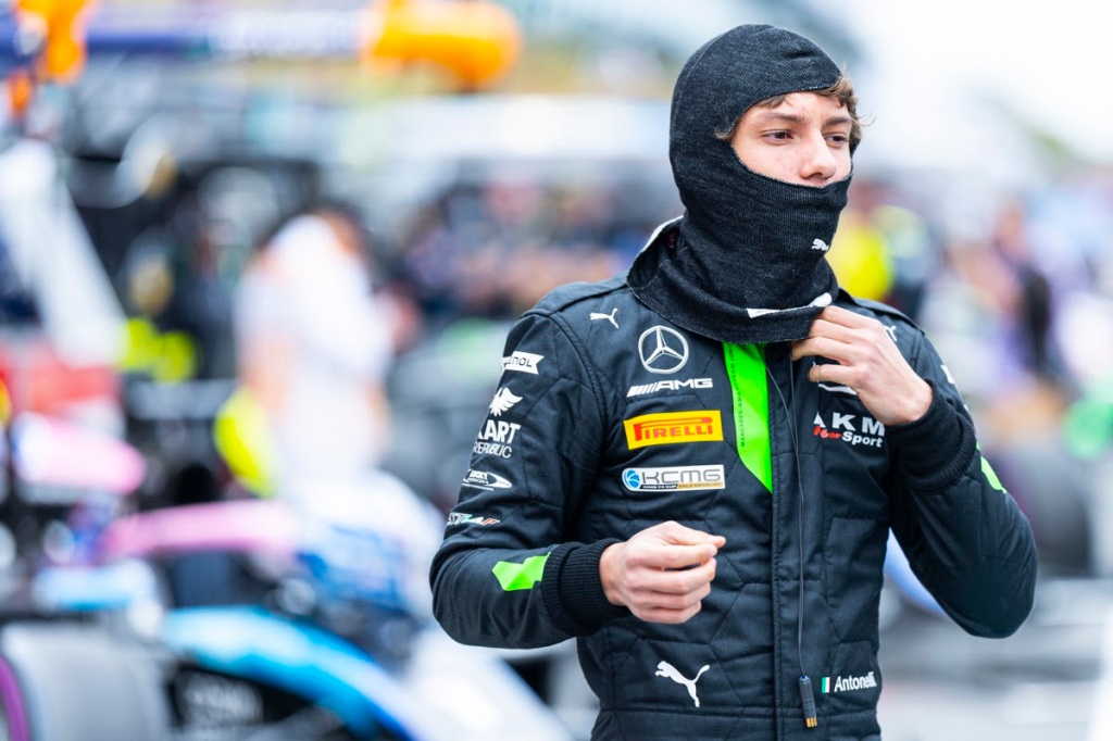 ¿Quién es Andrea Kimi Antonelli y por qué sería el reemplazo de Hamilton en Mercedes?