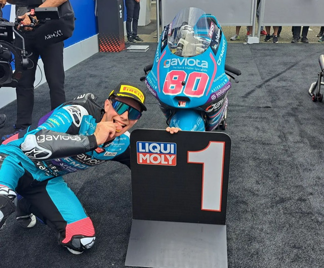 David Alonso lo volvió a hacer: ganador en Moto3